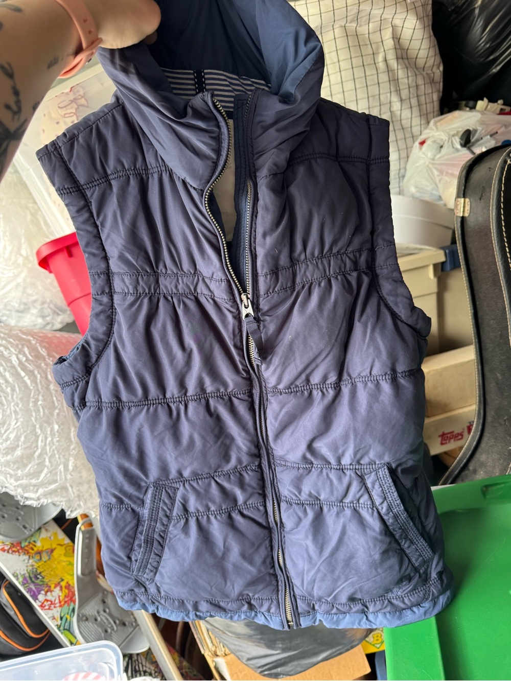 American Eagle Women’s Navy Quilted Puffer Vest